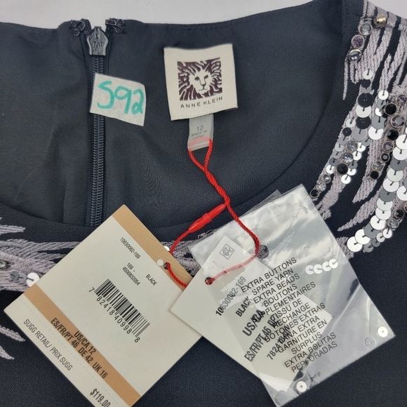 NWT Anne Klein rhinestone and sequin embroidered collar cascade front holiday to - Picture 8 of 8